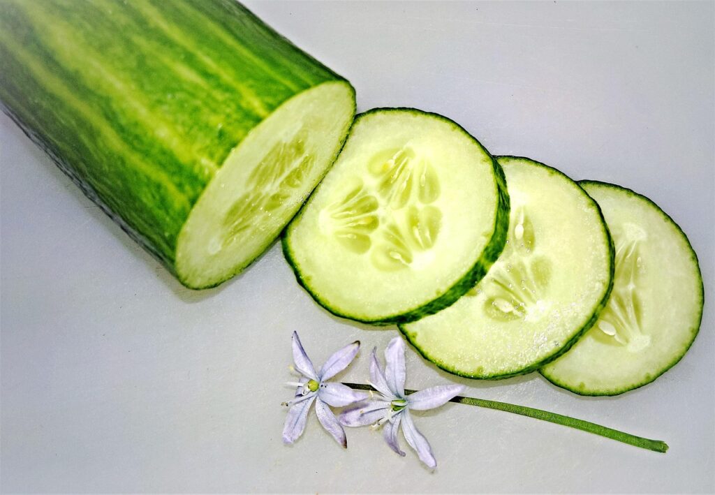10 natural face packs for glowing skin